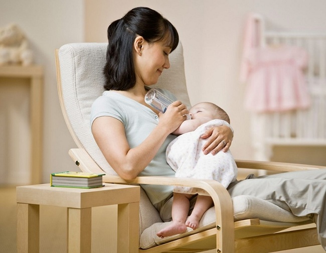 Nên cho trẻ sơ sinh bú mỗi cữ trong bao lâu là tốt nhất? (10