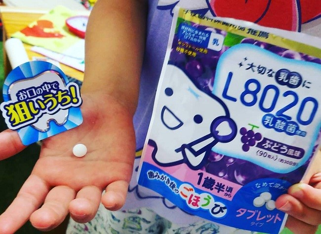 Viên ngậm chống sâu răng có tác dụng gì? Có nên dùng cho bé không? (1)